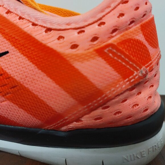 Nike Free 5.0 TR Fit 4 Lava Glow Women's Size 9 704695-602 Red Polka Dot - Picture 8 of 10